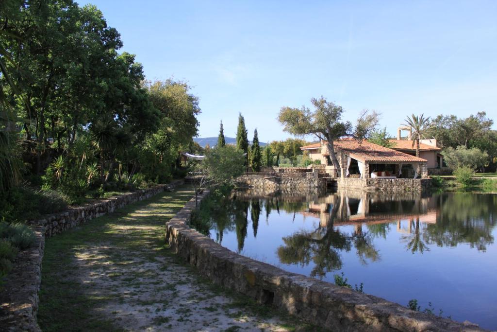 Finca El Cortinal Valencia de Alcántara المظهر الخارجي الصورة